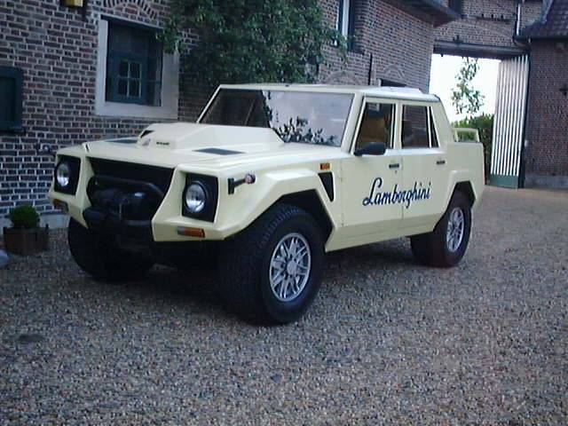 Lamborghini LM002 Lamborghini LM002